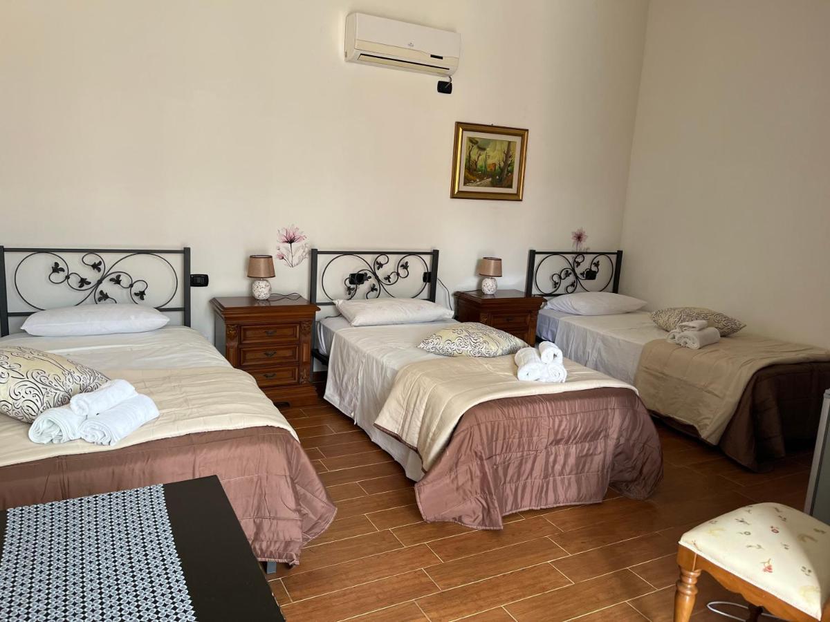 B&B Piandelidei Sássari Exterior foto